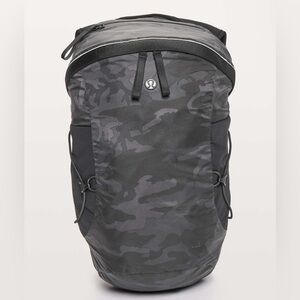 Lululemon Run All Day Backpack II *13L
Incognito Camo